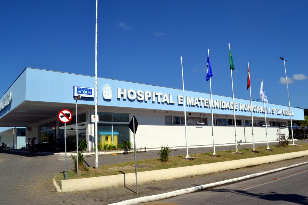 Hospital atrasa pagamento de salários