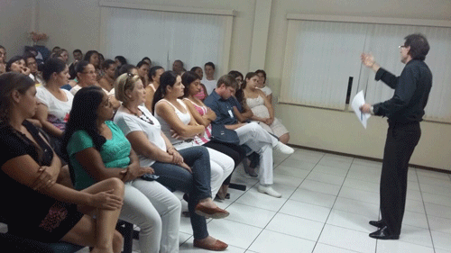 Trabalhadores do Hospital Nossa Senhora da Graça pedem melhorias salariais