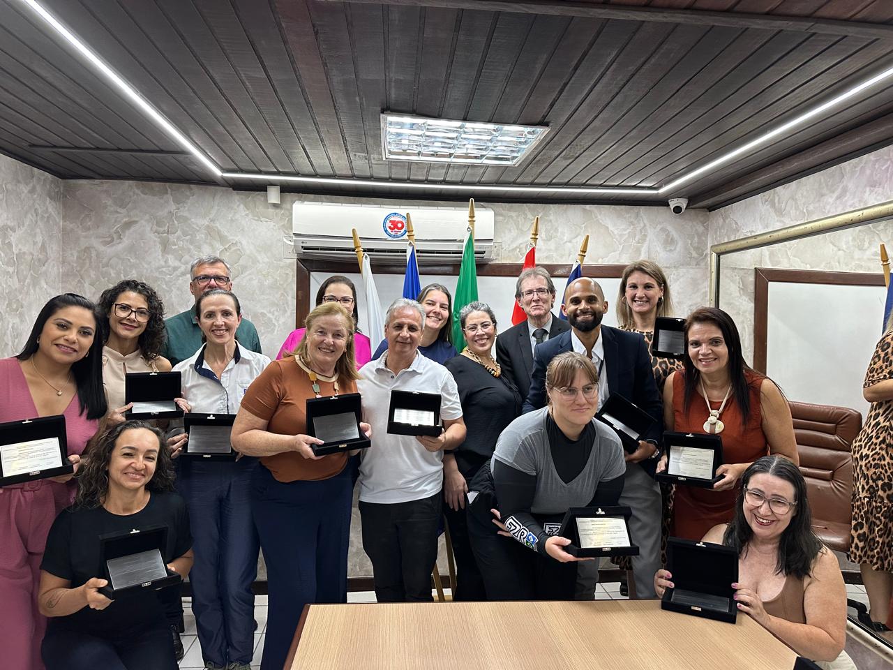 EMANA DA ENFERMAGEM 12 A 20 MAIO PROFISSIONAIS HOMENAGEADOS